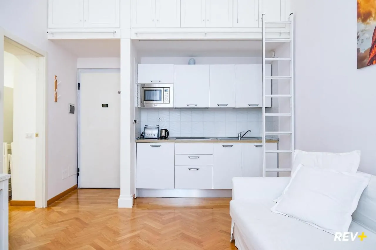 Mecenate Apartment Colosseum Rome 0*,  Italy